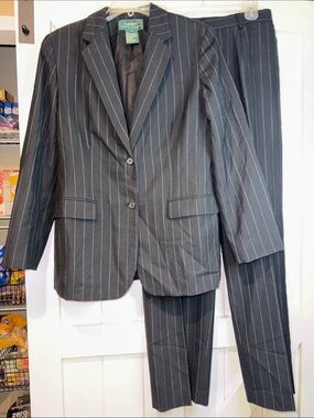 Lauren Ralph Lauren Charcoal Gray Pinstripe Women's Two-Piece Pantsuit